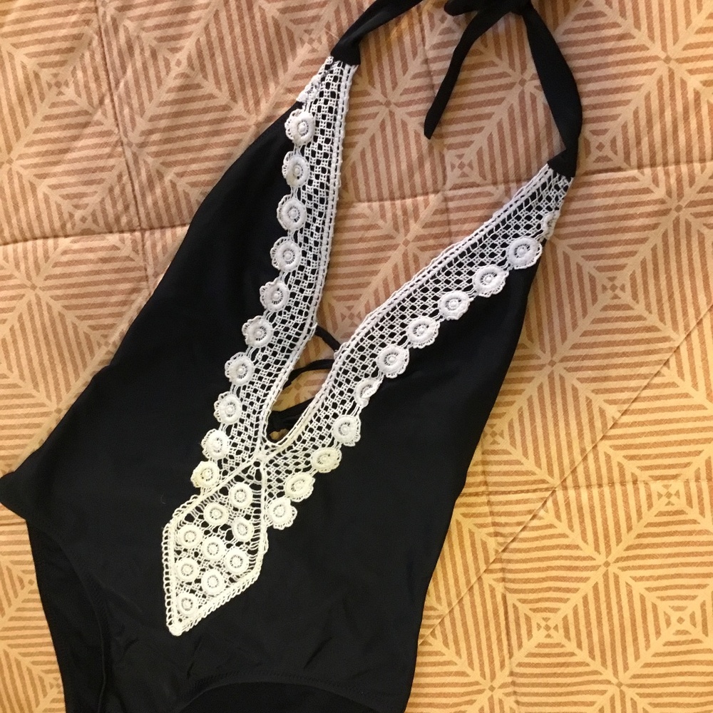 Black deep V halter swimsuit, cream crochet trim, size small